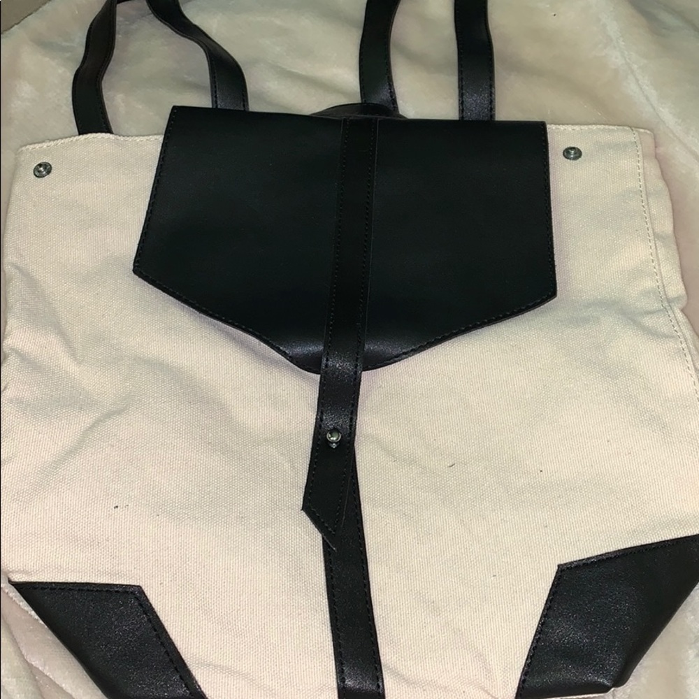 Deux Lux backpack